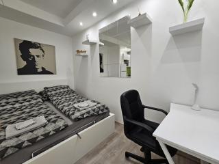 Smart studio in the heart of Budapest - Budapest - 1