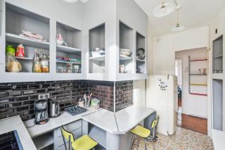 Spacious apartement 'Canal Saint Martin' for 6 by Weekome - París - 2