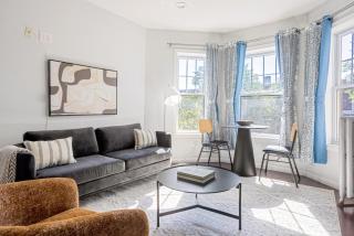 Fenway 1br w Gym wd nr Fenway T BOS-745 - 0