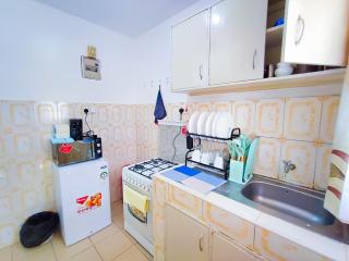 Kwetu Residence, one bedroom ensuite 4KM to Jomo Kenyatta Int Airport - Nairobi - 6