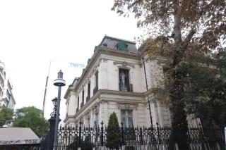 Zenou 24 Downtown Apartment - 9