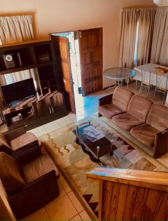 Khutsong Lodge - - 8