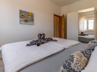 Apartment Rok 7 by Interhome - 4