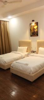 Hotel Elite Sector 45 I Gurgaon central I Couple Friendly - 7