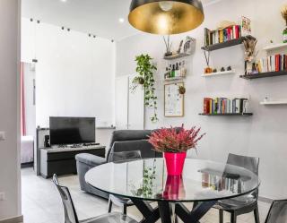 The nest of Navigli district - Milan - 0
