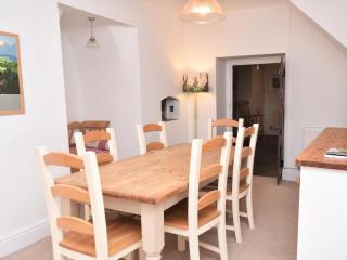 3 Bed in Llangorse BN331 - Cathedine - 1