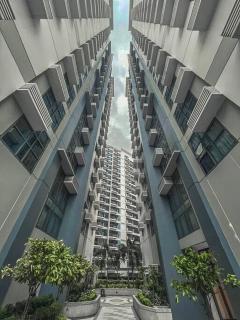 Condo Unit Viceroy Residences Mckinley Hill cd22b - Manila - 8