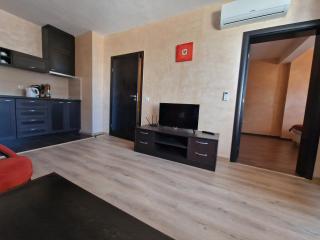 Bansko Royal Towers Thea Apartment - Bansko - 5