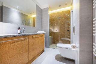 Baltiq Plaza deluxe - BillBerry Apartments - 5