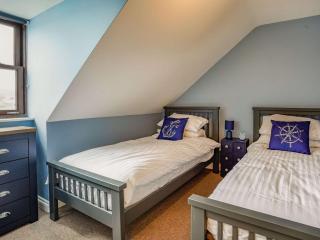 4 Bed in Burry Port 87048 - 1