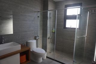 Double Egg Yolk Living Space - 6