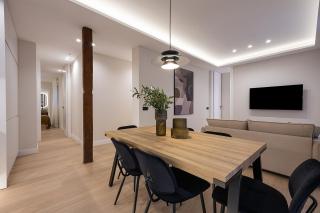 Gran Via XV calle De las Conchas 4BR 4BH - Madrid - 9