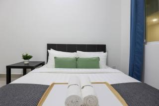 Amber Cove 2BR WIFI Kitchen New Unit 2 Bathroom - Malaca - 1