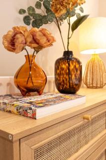 Elegance: A Symphony of High-End Decor - Londra - 2