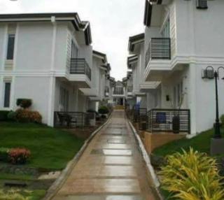 Tagaytay Hampton Villa - Unwind in a cozy 2 bedroom with pool - Tagaytay - 7