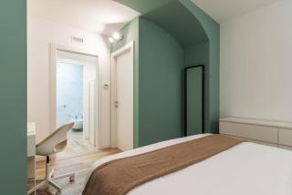 Mora Flexyrent A.C. - Colonne - Milan - 3