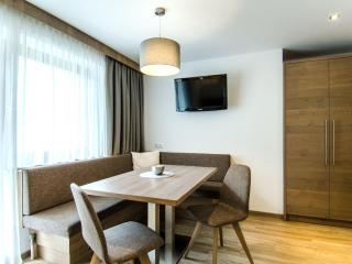 Apartment Top 6 - Panorama by Interhome - Ischgl - 4