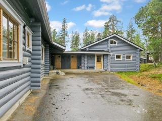 Holiday Home Pikku-tieva by Interhome - Saariselka - 0