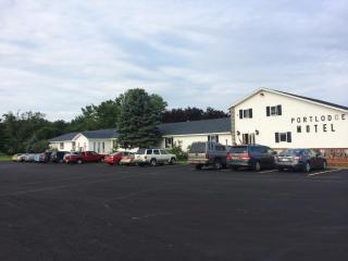 Port Lodge Motel - Pulaski - 0