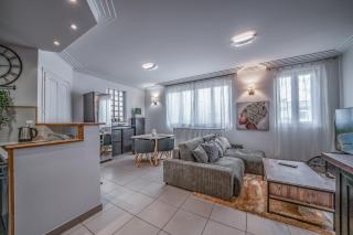 L'Evasion - Sauna Jacuzzi Cinema - Tours - 8