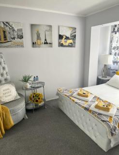 Apartment Luxe FREE WIFI, FREE PARKING, FREE NETFLIX - Friern Barnet - 5