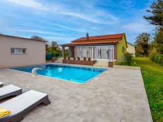 Holiday Home Nena by Interhome - 0