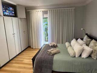 Tranquil Private Rooms Hermanus - Hermanus - 3