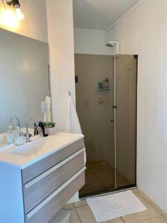 Apartamento Três Quartos, Frente Mar, em Meia Praia - Itapema - Itapema - 9