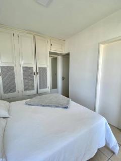 Apartamento Três Quartos, Frente Mar, em Meia Praia - Itapema - Itapema - 3