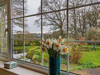 4 Bed in Uckfield BT021 - Buxted - 6