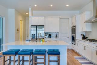 Pet-Friendly Utah Abode - Fireplace, Patio and Grill - Heber City - 3