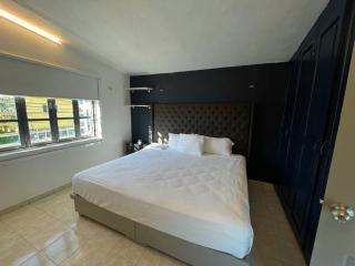 Espaciosa,Centrica y bonita casa, 10 personas - Cancún - 7