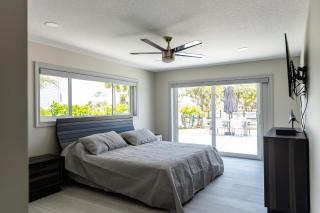 Luxury Waterfront Getaway At Fort Myers Beach C2 - Fort Myers Beach - 1
