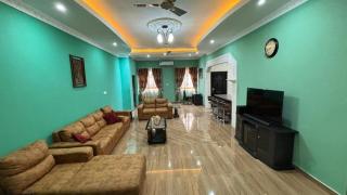 MatKay 3 bedroom House - Oyibi - 5