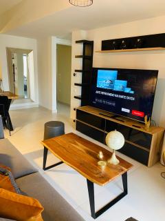 NEW 2BD APRT with SHARED ROOFTOP POOL E2 - Athens - 6