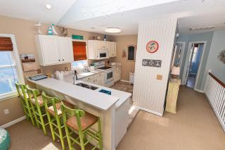 M11, Sandy Paws- Oceanside, Hot Tub, Community Amenities! - Corolla - 4