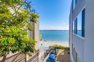 Bayfront Paradise - Flexible 30 Day plus w Amazing Bay View and Pool - San Diego - 2