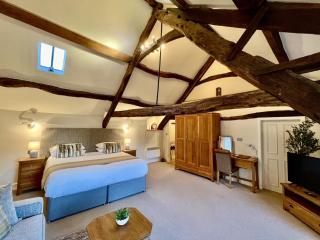 Castle Cottage Inn - 7