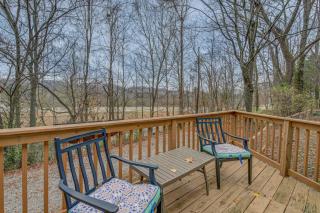 Pet-Friendly Cottage about 8 Mi to Downtown Knoxville! - Knoxville - 9