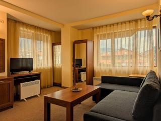 Great View Apartment near Gondola - Bansko - 3