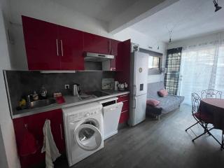 Le Mouflon Résidence Olympe, T2 centre ville 4 personnes, Parking privatif gratuit, Prise Green Up véhicule électrique, Possibilité forfait ménage et location linge de lit et de toilette - Font-Romeu-Odeillo-Via - 9