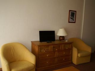 2 pièces au pied des pistes avec balcon et skiroom - FR-1-557-34 - Les Adrets - 2