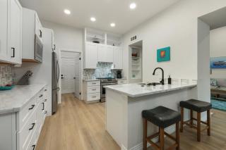 Modern Dream Home - Fire Pit, Grill, Large Yard & AC - Encinitas - 7