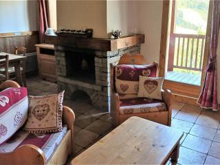 Appartement montagnard spacieux avec balcon, proche pistes et commerces, accès piscine et sauna - FR-1-411-700 - Bourg-Saint-Maurice - 9