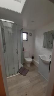 Nights on Broadway - The APARTMENT - Matamata - 5