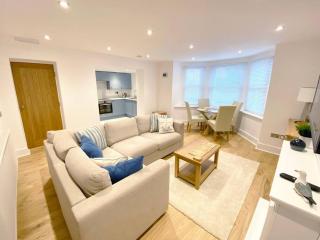 Central Llandudno, Private Parking near to Beach, Pier & Shops - Llandudno - 9