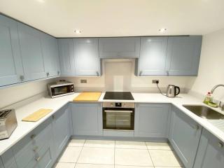 Central Llandudno, Private Parking near to Beach, Pier & Shops - Llandudno - 4