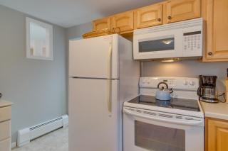 Chatham Getaway with Trail Access, 2 Mi to Beaches! - Chatham - 2