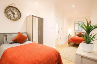 City Centre, Spacious, Ensuite, Smart TV, Sofa Bed - Bristol - 2