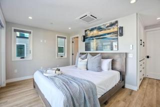 Luxury Ocean Oasis 3BR I Balcony I Firepit - 7